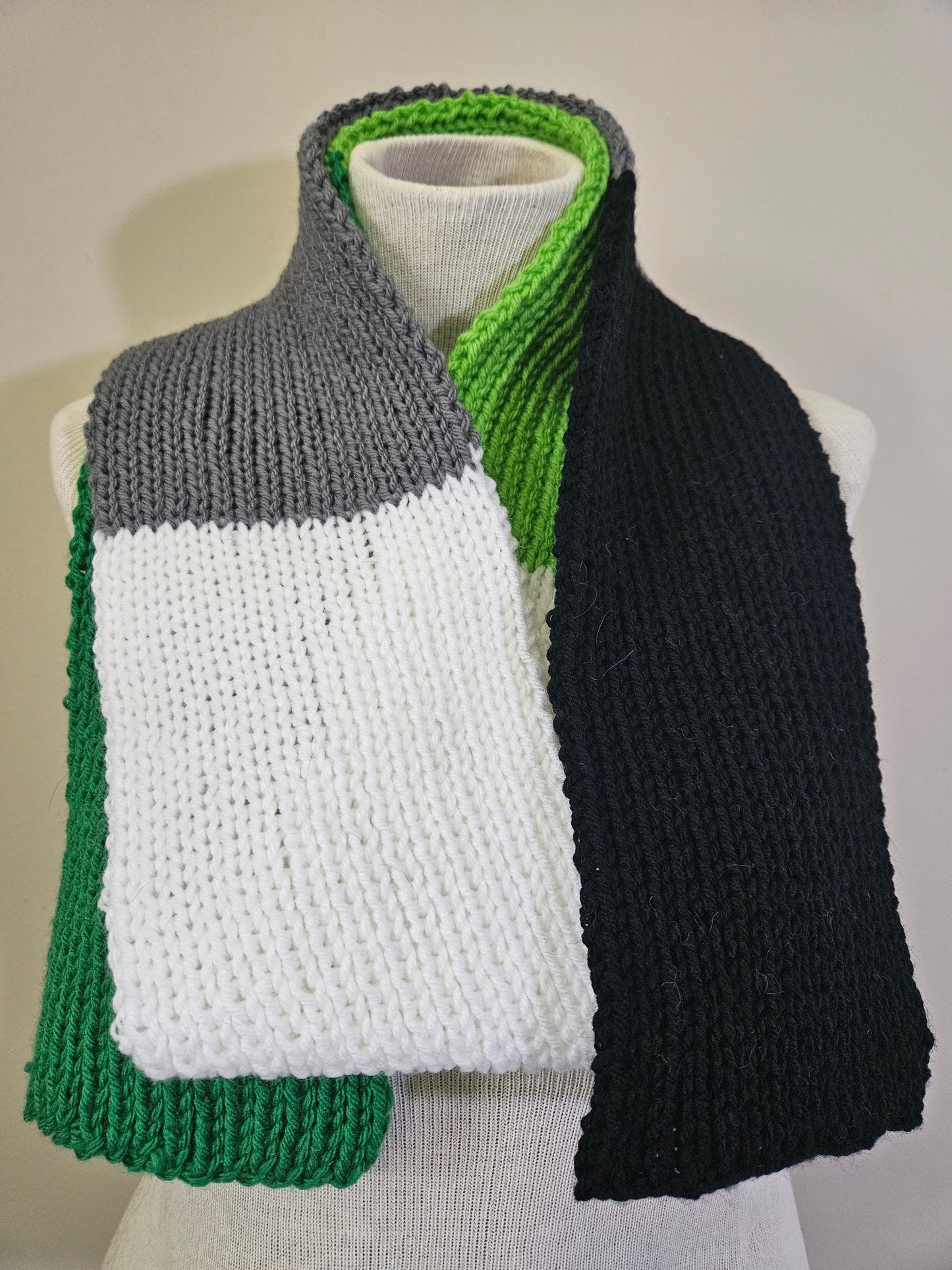 Aromantic & Demiromantic Pride Scarf