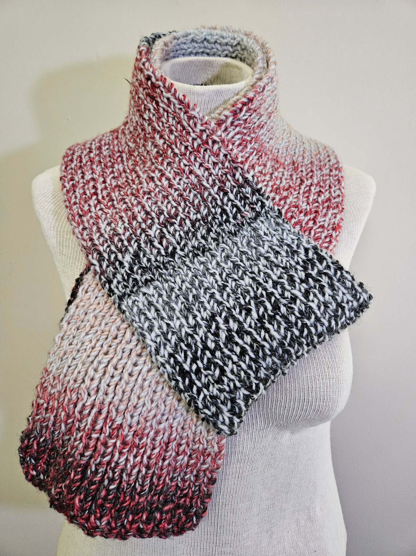 Red & Black Premium Scarf & Hat