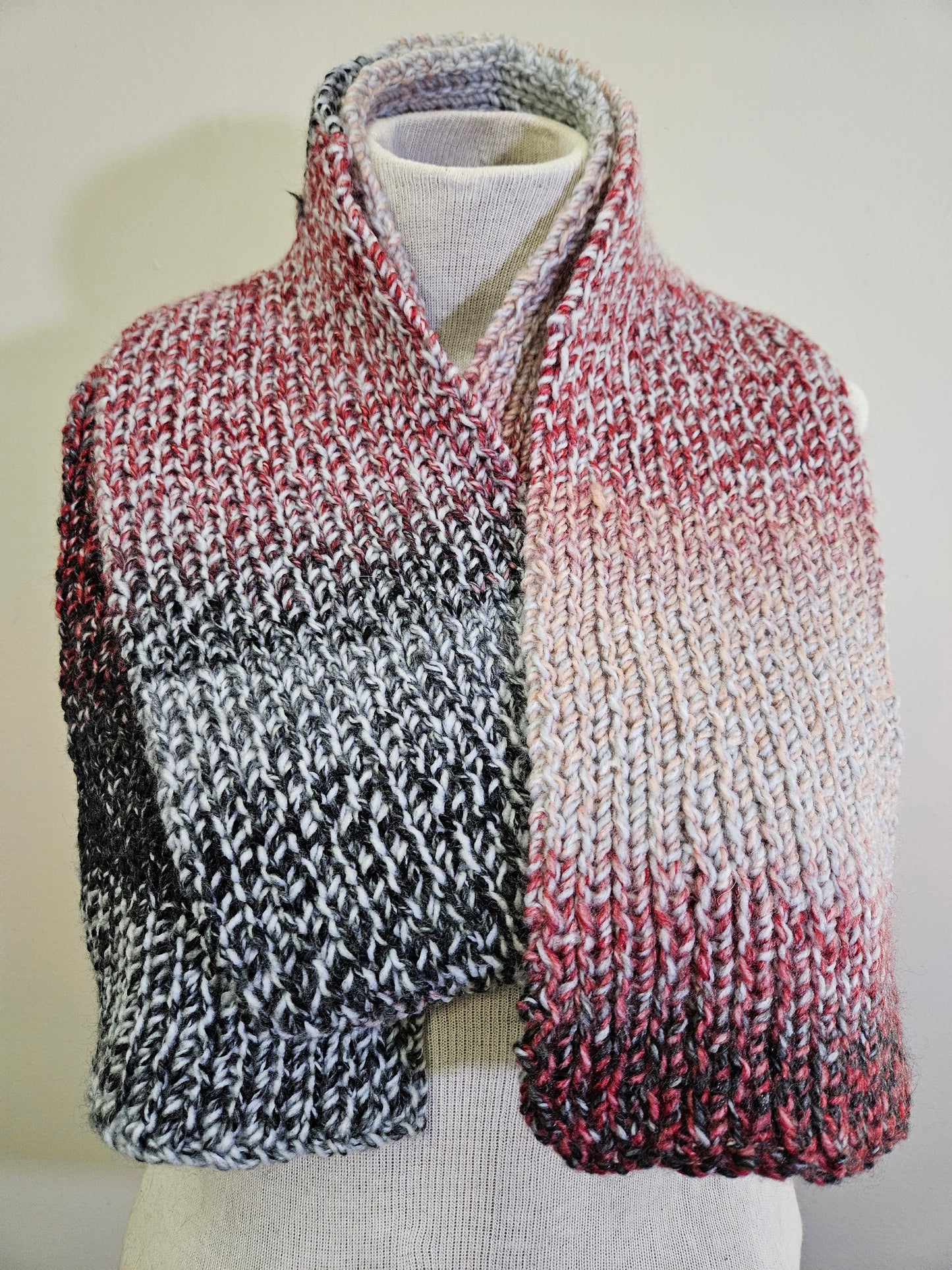 Red & Black Premium Scarf & Hat